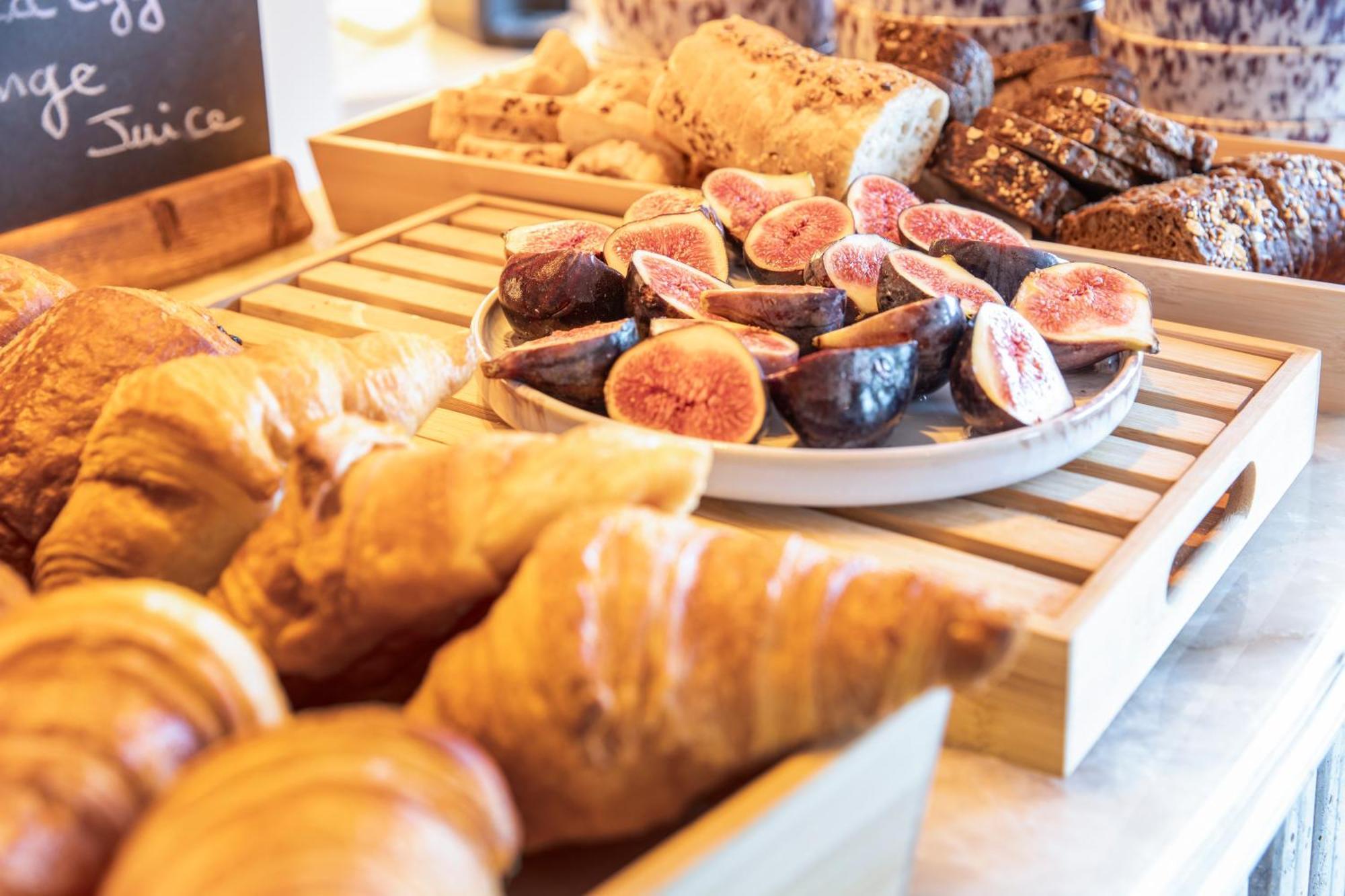 Tinah Saint-Tropez Hotel Ngoại thất bức ảnh