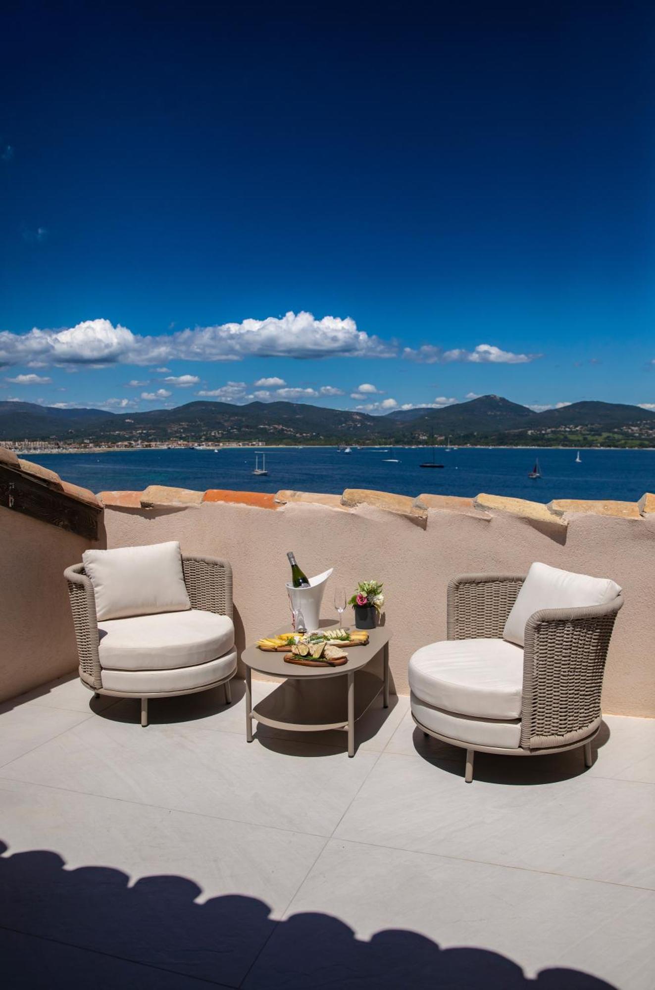 Tinah Saint-Tropez Hotel Ngoại thất bức ảnh