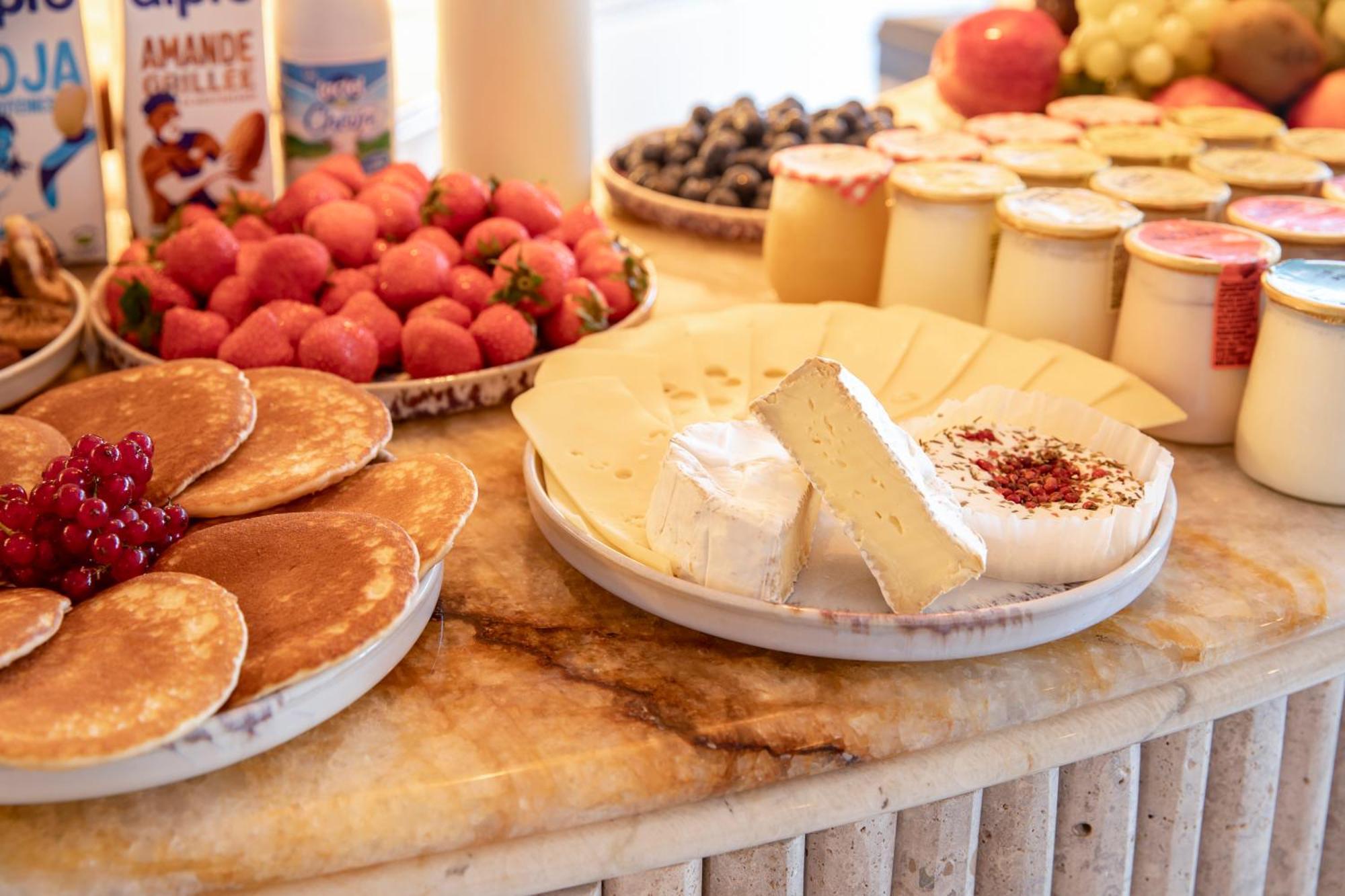 Tinah Saint-Tropez Hotel Ngoại thất bức ảnh