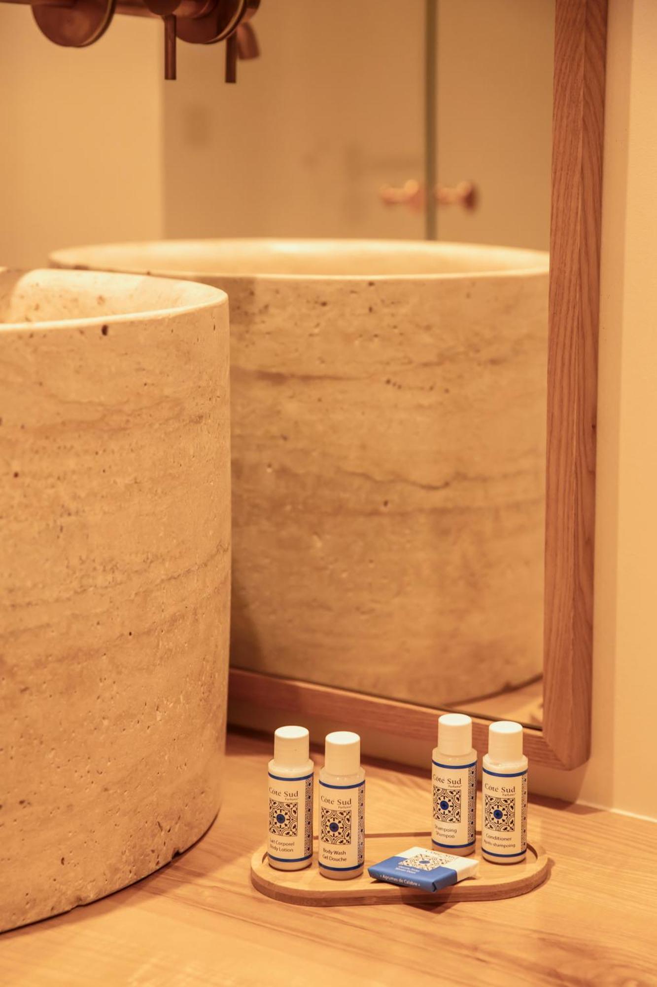 Tinah Saint-Tropez Hotel Ngoại thất bức ảnh