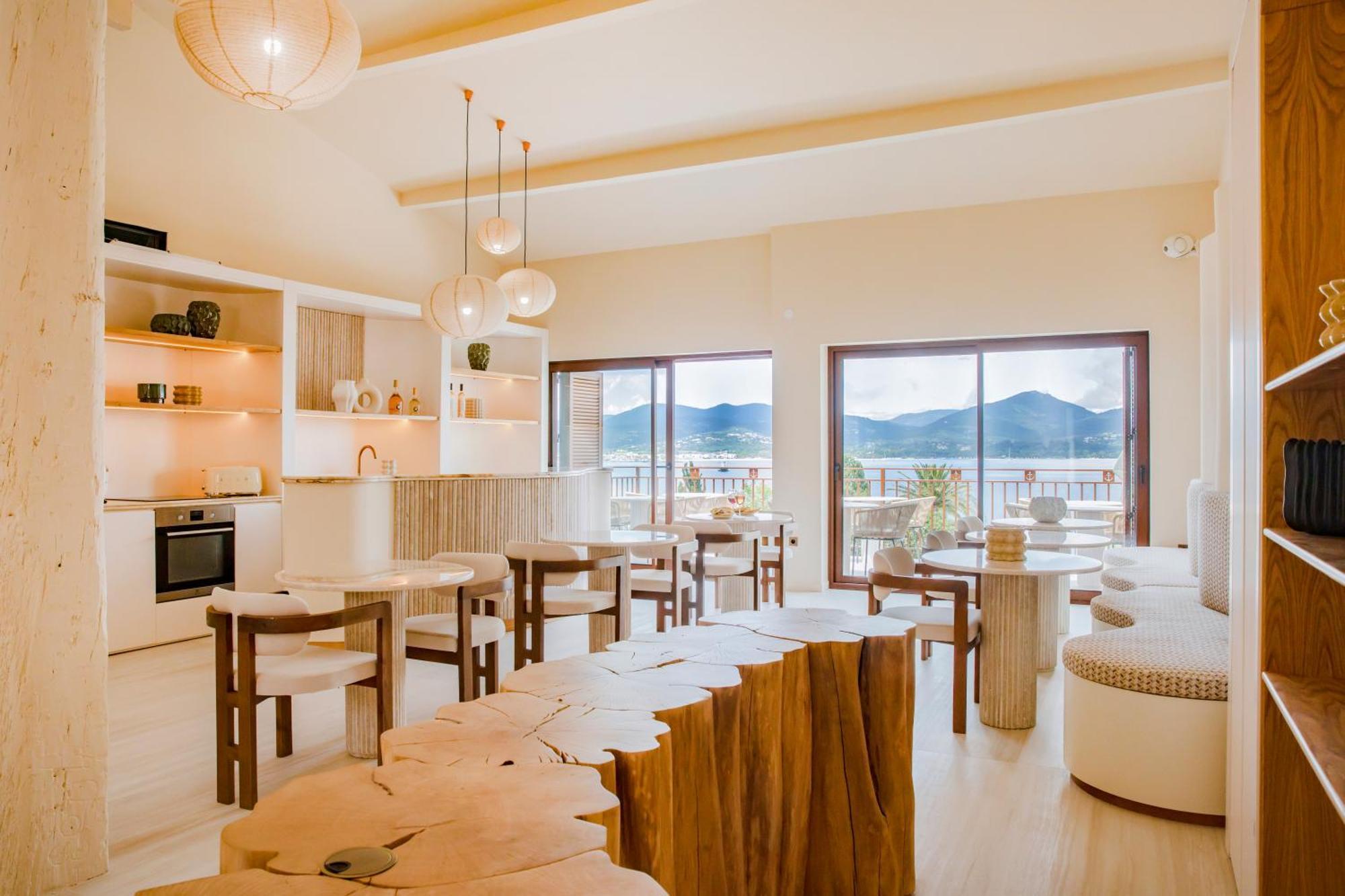 Tinah Saint-Tropez Hotel Ngoại thất bức ảnh